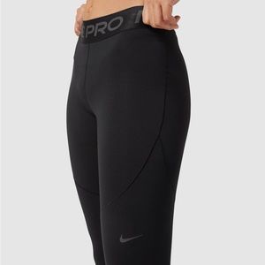 NIKE PRO WARM DRI FIT TRAINING TIGHTS BLACK GRAY LOGO THERMAL INSERTS NWT SZ MED